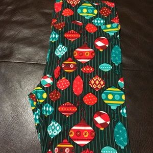 TC Christmas Ornament Leggings LuLaRoe